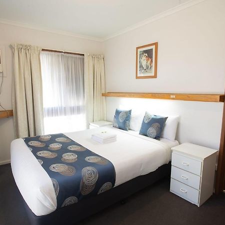 Majestic Motel Horsham Eksteriør bilde